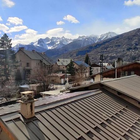 Maison Calme Independante Et Vue Sur Les Montagnes Briancon  Bagian luar foto